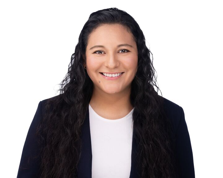 Maria Salinas Maria Salinas